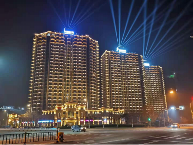 威海(hai)市華瀚大(da)湖(hu)公館(guan)樓(lou)體及週邊景觀(guan)亮(liang)化工(gong)程(cheng)